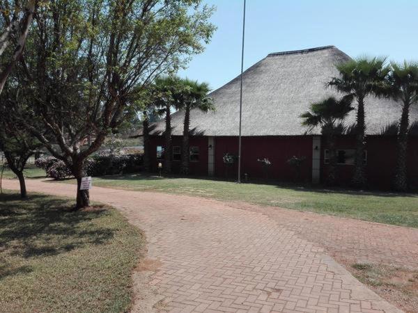 Waterside Lodge Cc Piet Retief Exteriér fotografie
