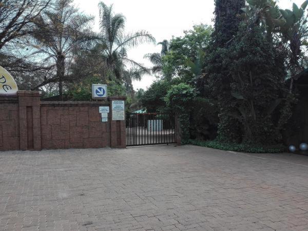 Waterside Lodge Cc Piet Retief Exteriér fotografie